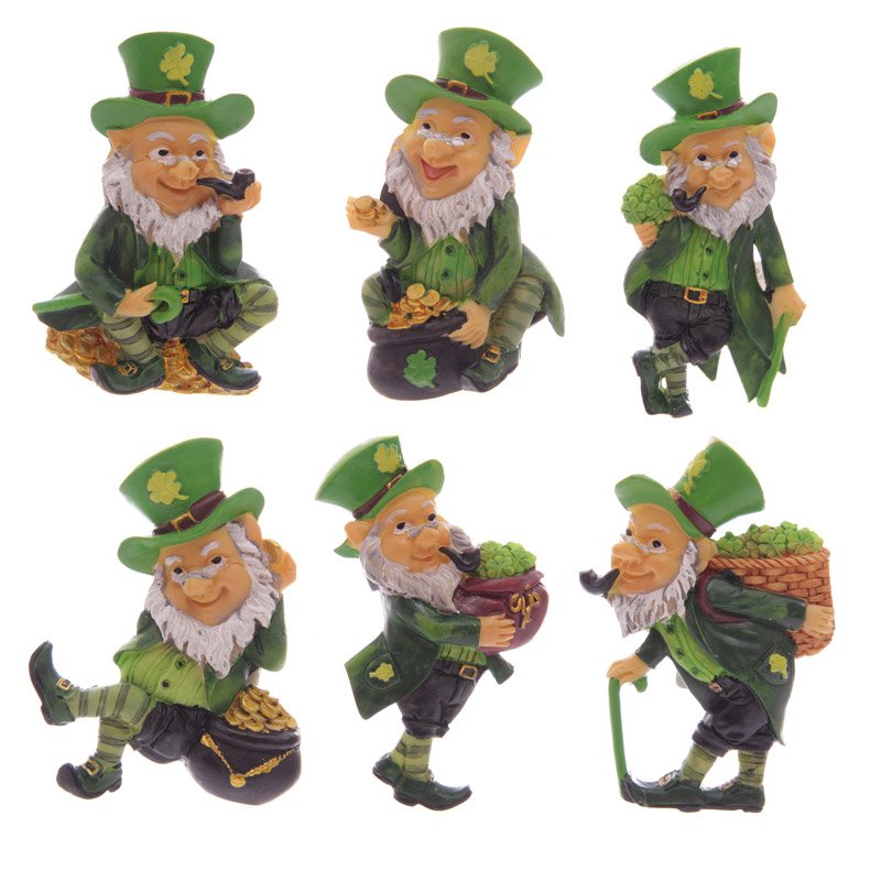 Lucky Leprechaun Magnet – Resin Souvenir – Gadgetly