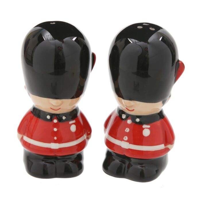 Ceramic Salt & Pepper Set - London Guardsman