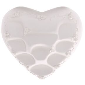 Cute Novelty White Heart Shaped Tiered Display Stand Cute Novelty White Heart Shaped Tiered Display Stand